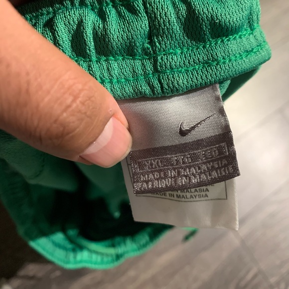 Nike Shorts - Picture 7 of 11